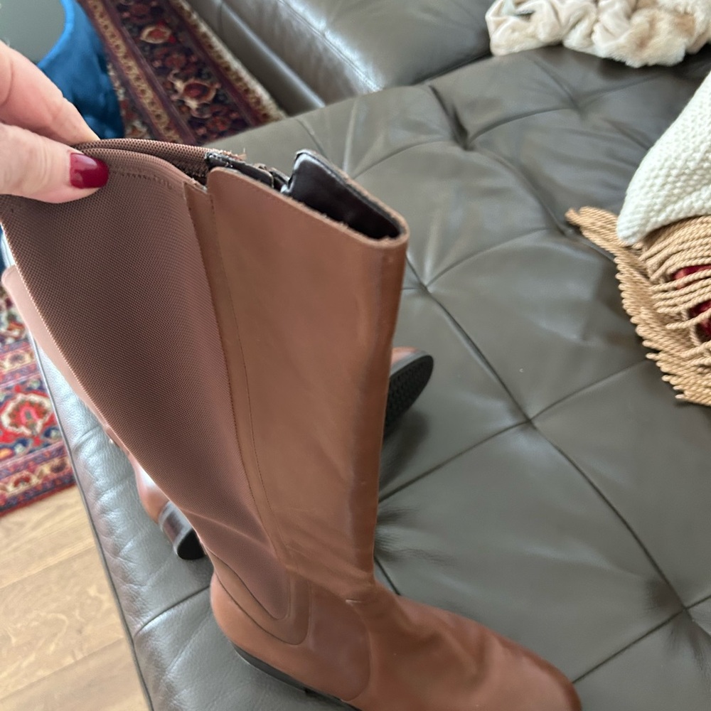 Brown Knee-High Women's Boots